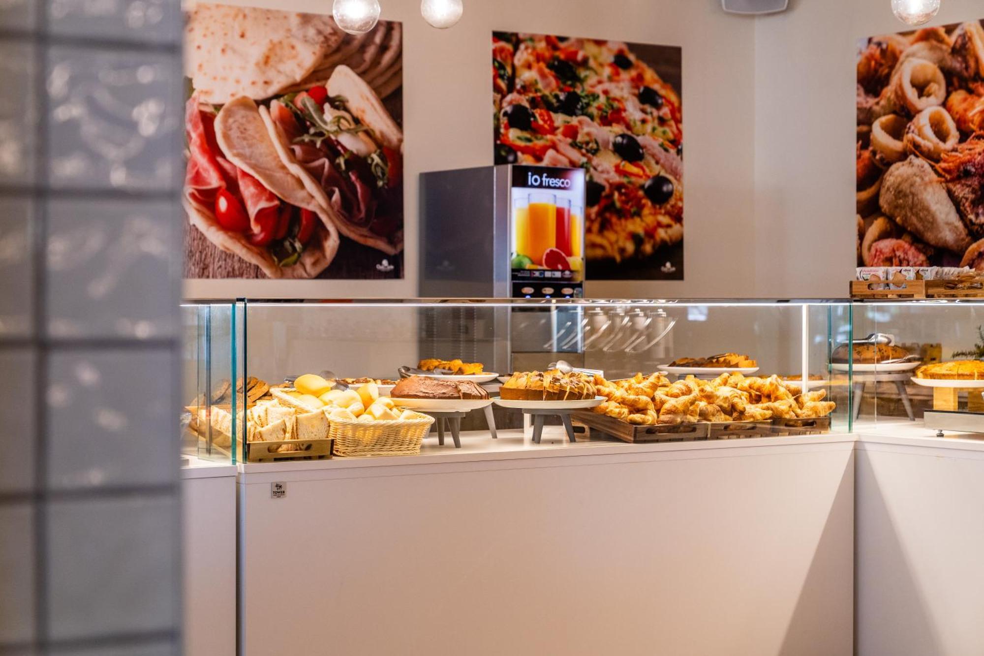 Club Del Sole Romagna Family Resort Riccione Dış mekan fotoğraf